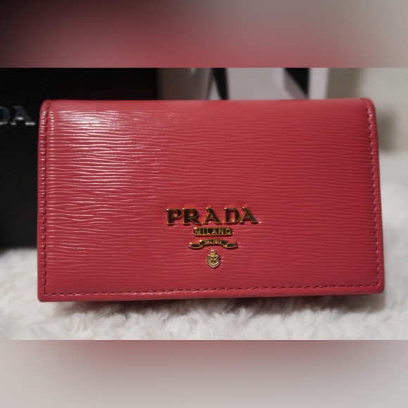 Authentic Prada - Vitello Leather Small Wallet - Picture 5 of 17